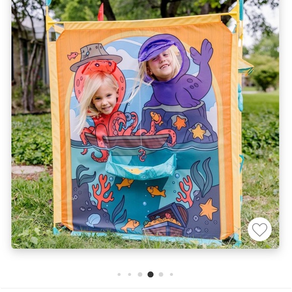 New Melissa & Doug Fun at the Fair! Game Center Play Tent 4 Sides of Activities - Picture 6 of 9